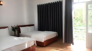 Phòng 4 người (Quadruple Room)