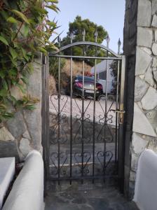 WHOLE HOUSE NEAR THE BEACH WITH AMAZING VIEW