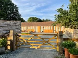 Beautiful countryside Byre conversion - Plaish