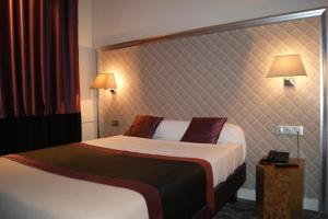 Hotels Hotel d'Amiens : photos des chambres