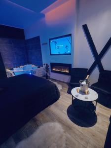 Appartements Loft and Studio and Love Room : Suite avec Jacuzzi - Non remboursable