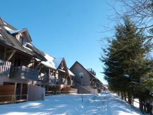 Appartements Super Besse 5/6 pers. Vue sur les monts du cantal : photos des chambres