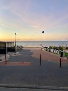 Appartements Appartement FACE MER acces direct plage : photos des chambres