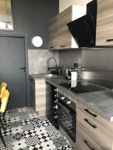 Appartement FACE MER accès direct plage