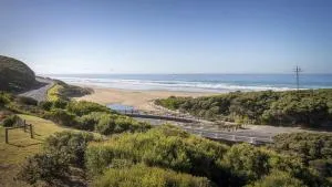 Moggs View - Moggs Creek