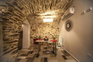 H Vilitsa tis Annous tou Antria Chios-Island Greece