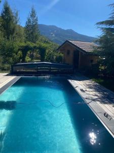 Chalets Chalet savoyard d'exception avec piscine chauffee : photos des chambres