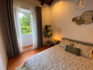 Ribeira do Guilherme - Watermill house Botanic Garden