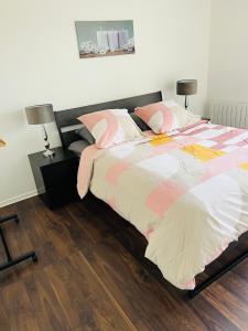 Appartements Superbe Appartement lumineux proche Disney : photos des chambres