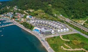 Arte Resort Spa & Pool Villa