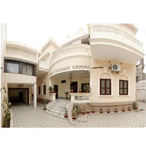 Shree Ganesha Palace - Varanasi