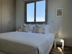 Phaedrus Living: City Center Cozy Flat Demetra 102 - Vuda