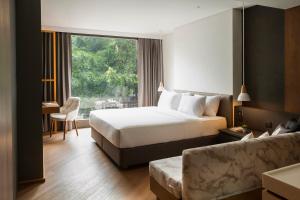 Deluxe Corner  room in Volve Hotel Bangkok (SHA Extra Plus)