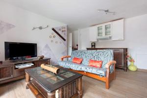 Tropical piso Ana con palmera