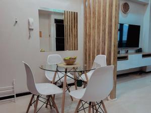 The Radiance Manila Bay - Modern 1-Bedroom Condo with View