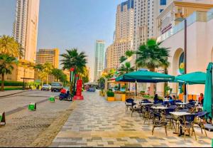 Murjan Suites Waterfront Jumeirah Beach Residence The Walk & Dubai Eye & Beach & Marina
