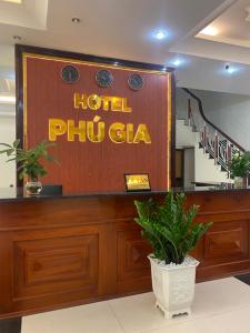 Phú Gia Hotel NB