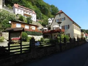Pension Haus Ruth - Gartenhaus - Struppen