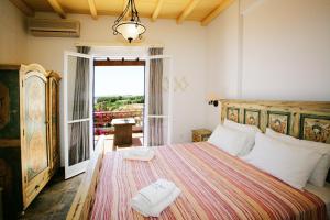 Golden Beach Hotel & Apartments Tinos Greece