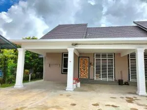 Wipah Guest House in Kampung Lundang, Kota Bharu - Kampong Lundang