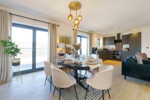 Alba - 2 Bedroom Luxury Apartment by Mint Stays