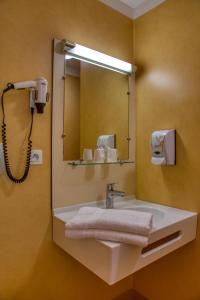 Hotels Abbys Hotel : Chambre Lits Jumeaux