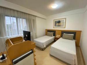 Flat Bienal Ibirapuera UH507