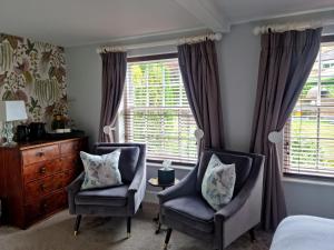 The Ollerod, 3 Prout Hill, Beaminster DT8 3AY, UK