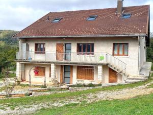 Appartements Les balcons de Cuttura 1 chez O JurassiK : photos des chambres