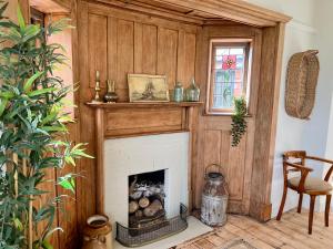 Highview House Norfolk Coast - seaviews, beach, hot tub