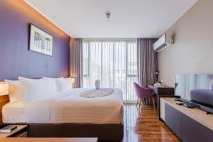 Two-Bedroom Suite room in Amp am House Bangkok Hotel