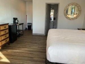 Outer Banks Motor Lodge
