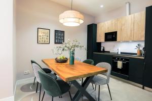 Gran Vía. Salud. Puerta del Sol. Callao.