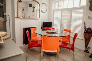 25 Maiden Street, a Weymouth Townhouse