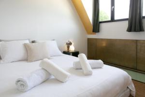 Duplex Design - in the heart of Fontainebleaus forest - Climbers dream - Few min walk from the most emblematic climbing spots of Fontainebleau - TroisPignons - Overlooking the park of a castle - Ideal Digital Nomad, business trip