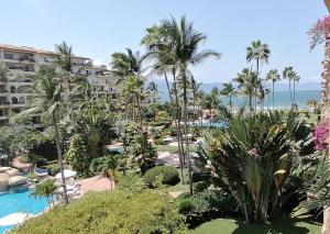 Perfect Place Velas Vallarta Resort