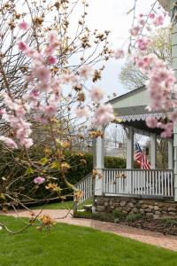 Westbrook Inn Bed and Breakfast