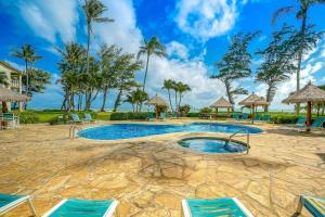 Islander on the Beach 211