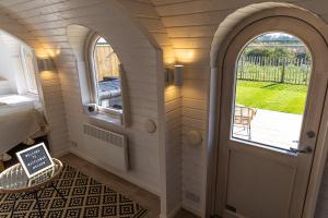 Indrek - Mayflower Meadow