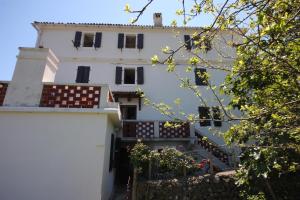Apartment Beli 8094b