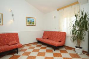 One-Bedroom Apartment with Terrace and Sea View room in Apartment Bozava 8100a