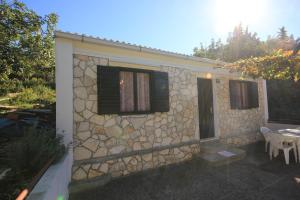 Seaside holiday house Cove Rogacic, Vis - 8889