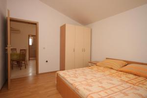 Apartments with a parking space Zman, Dugi otok - 8133