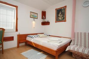 Studio with Terrace and Sea View room in Apartments with a parking space Preko Ugljan - 8224