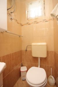 Apartments and rooms with parking space Bozava, Dugi otok - 8100