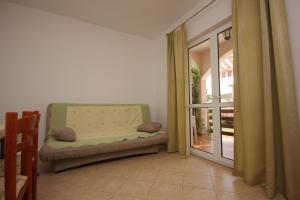 Apartments by the sea Kraj, Pasman - 8247