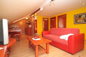 Apartments with a parking space Preko, Ugljan - 8428