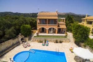 Villa Serpa by Villa Plus