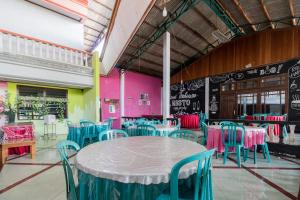 RedDoorz Syariah near Kawasan Saribu Rumah Gadang Solok Selatan