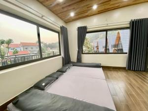 Sunrise Villa - Venue Travel